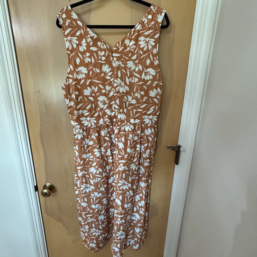 Ann Taylor yellow and white linen sundress